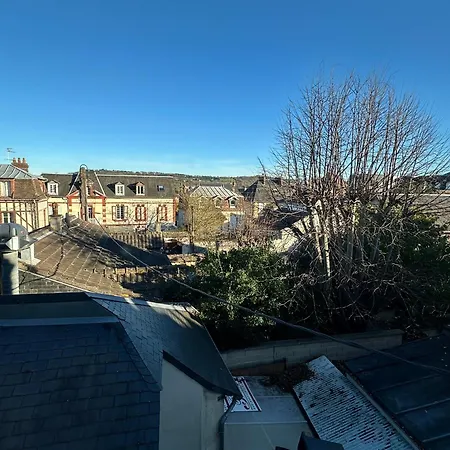 Joli T2 Situé Dans Le Coeur De * Cabourg