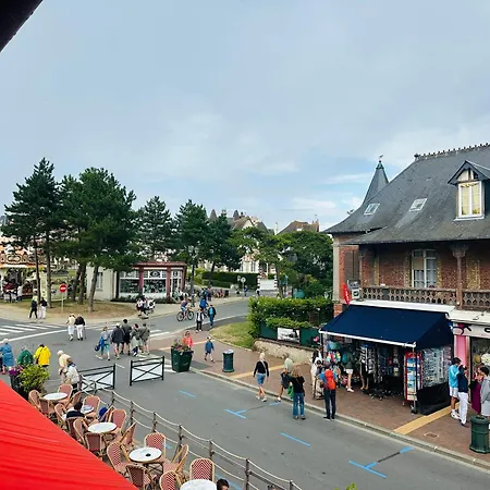 Joli T2 Situé Dans Le Coeur De