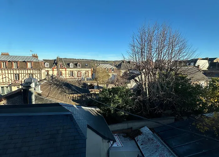 Joli T2 Situé Dans Le Coeur De * Cabourg