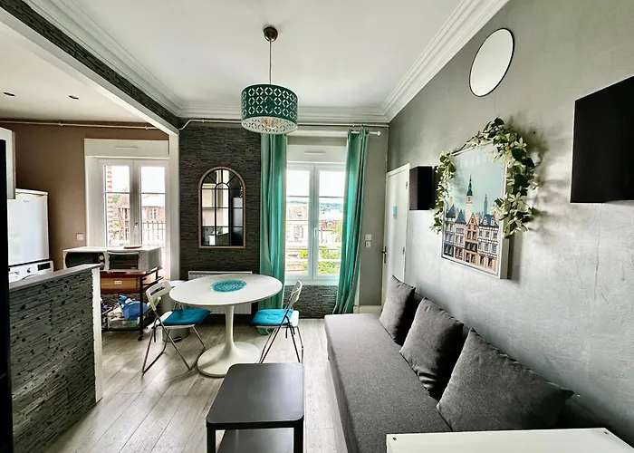 Joli T2 Situé Dans Le Coeur De Appartement Cabourg