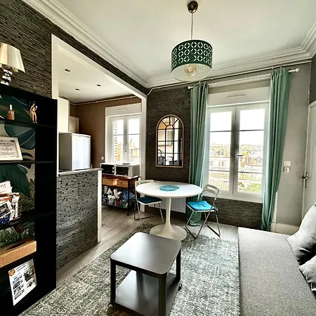 Apartment Joli T2 Situe Dans Le Coeur De
