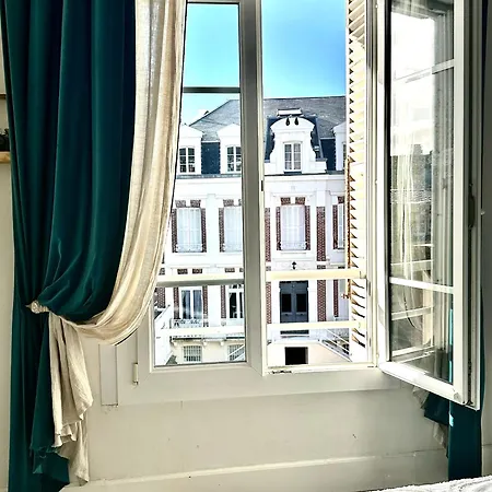 Joli T2 Situe Dans Le Coeur De *