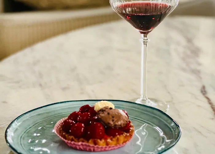 Daire Joli T2 Situe Dans Le Coeur De